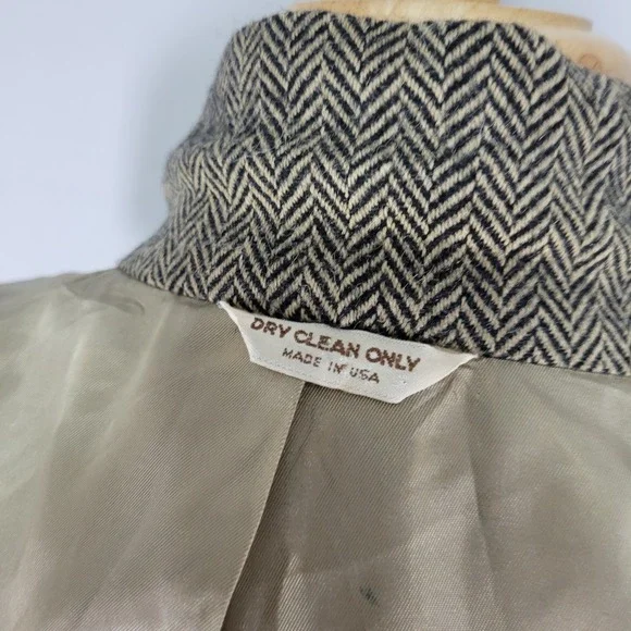 Peterborough Row Men's‎ Sport Coat Blazer Two Button Herringbone Soft Wool 40R